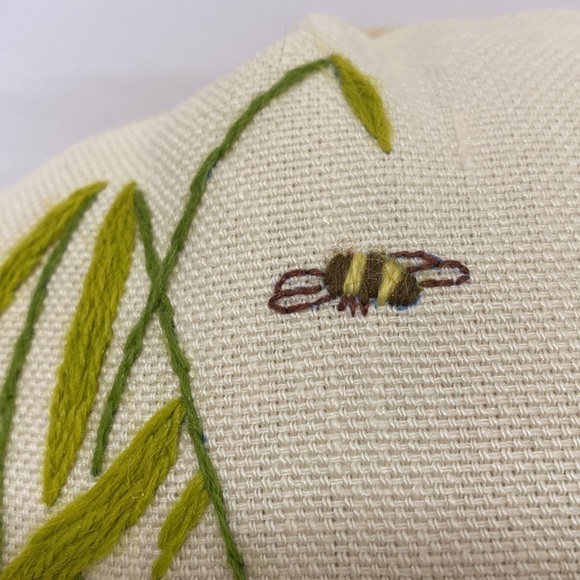 Vintage 60's/70's Fully Embroidered Mini Accent Pillow "Girl by the Duck Pond" - Picture 6 of 11